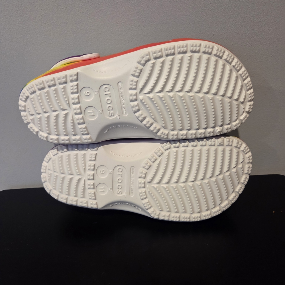 Colorful CROCS Clogs - Picture 5 of 5